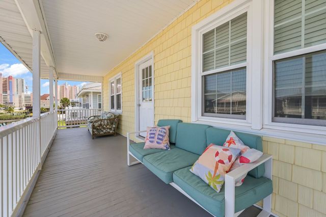 410 34th Ave. N, North Myrtle Beach, SC 29582