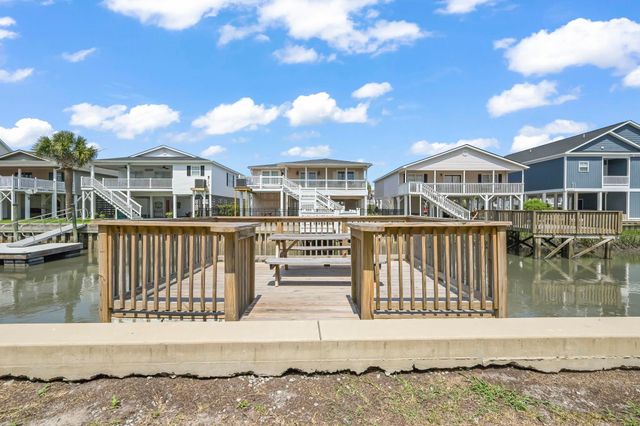 410 34th Ave. N, North Myrtle Beach, SC 29582