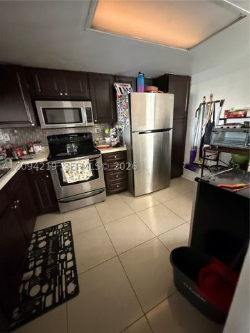 855 SW 113th Way 855, Pembroke Pines, FL 33025