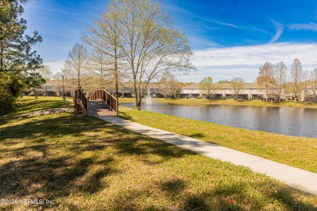 5972 ROCKY MOUNT Drive, Jacksonville, FL 32258