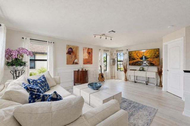 141 Blanca Isles Lane, Jupiter, FL 33478
