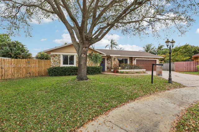 11744 SW 53rd Ct, Cooper City, FL 33330