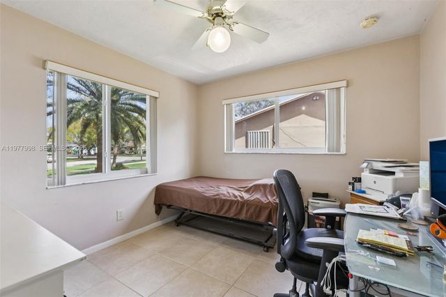 11744 SW 53rd Ct, Cooper City, FL 33330