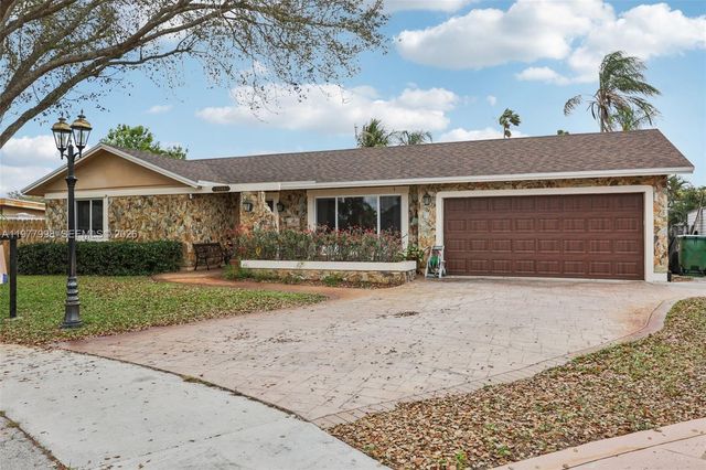 11744 SW 53rd Ct, Cooper City, FL 33330