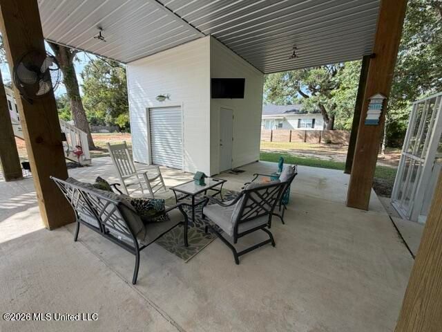 231 Leonhard Avenue, Bay Saint Louis, MS 39520