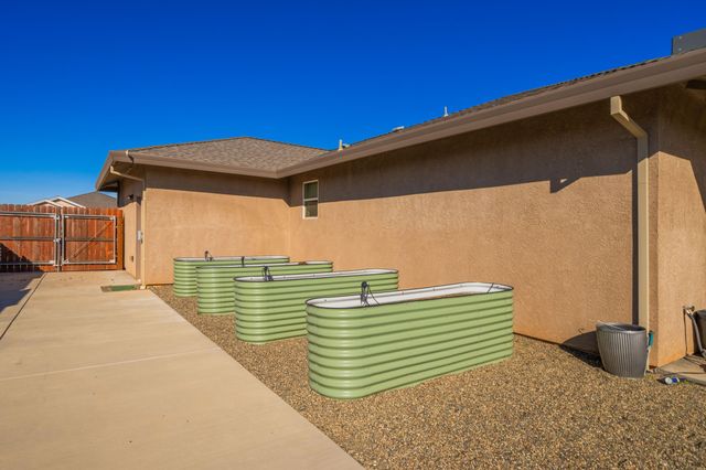 2868 Ukonom Drive, Redding, CA 96002