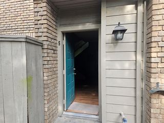 2601 Augusta Drive 5, Houston, TX 77057