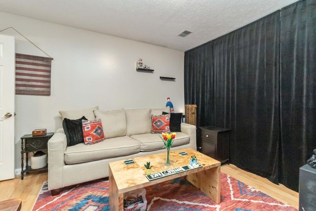 262 Vicksburg Drive, Nicholasville, KY 40356