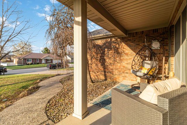 262 Vicksburg Drive, Nicholasville, KY 40356