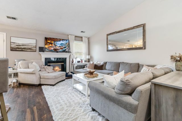 262 Vicksburg Drive, Nicholasville, KY 40356