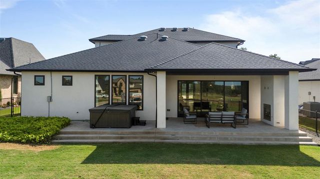 2109 Wiregrass Drive, Edmond, OK 73025