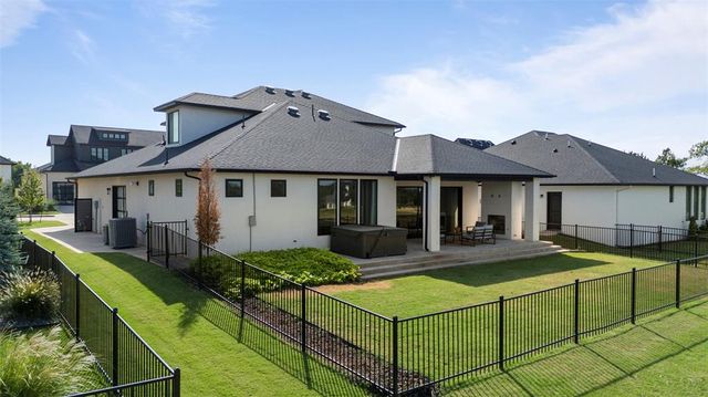 2109 Wiregrass Drive, Edmond, OK 73025