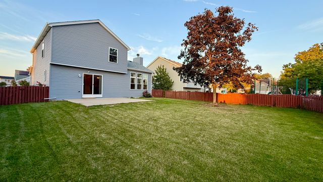 2075 Longwood Court, Romeoville, IL 60446