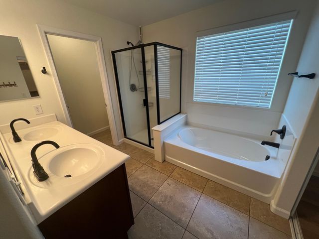 4182 E Bonanza Road, Gilbert, AZ 85297