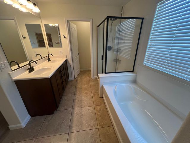 4182 E Bonanza Road, Gilbert, AZ 85297
