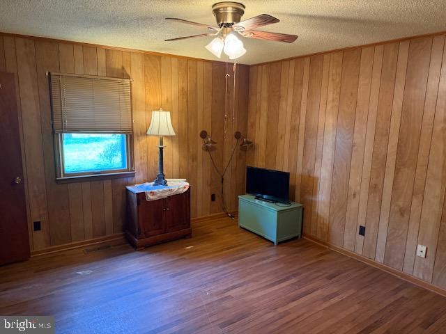 4099 MEADOW BRIDGE RD, Salisbury, MD 21804