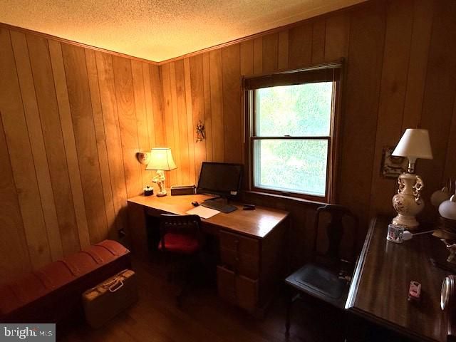 4099 MEADOW BRIDGE RD, Salisbury, MD 21804