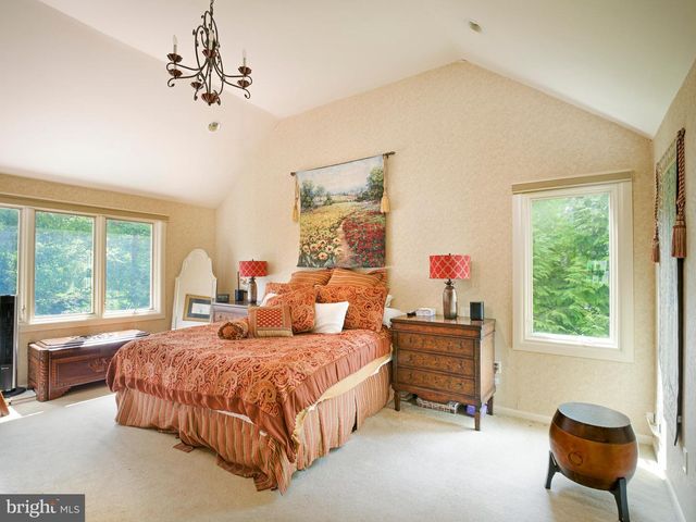 543 FOXGLOVE LN, Wynnewood, PA 19096