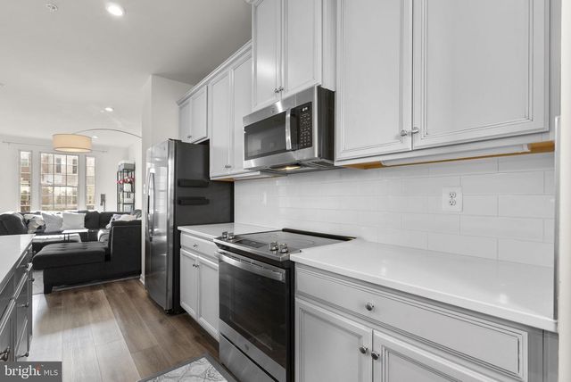 7911 MINE RUN RD, Hanover, MD 21076