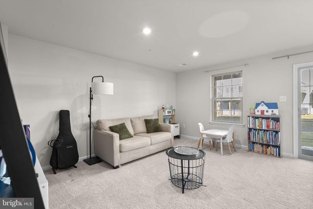 7911 MINE RUN RD, Hanover, MD 21076