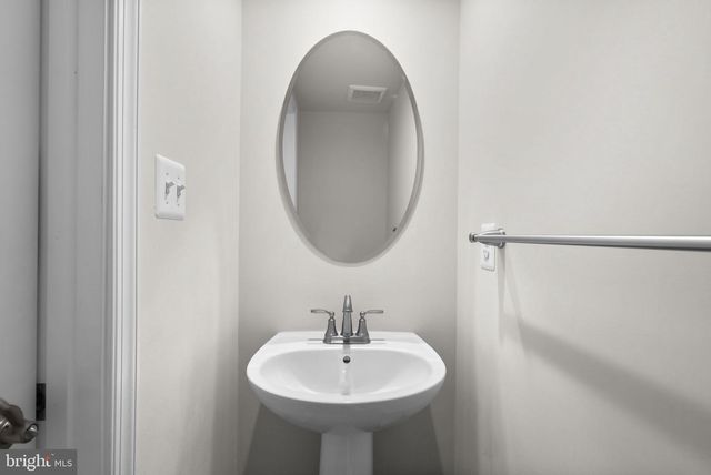 7911 MINE RUN RD, Hanover, MD 21076