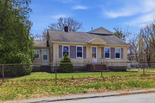 2 Canobieola Road, Methuen, MA 01844