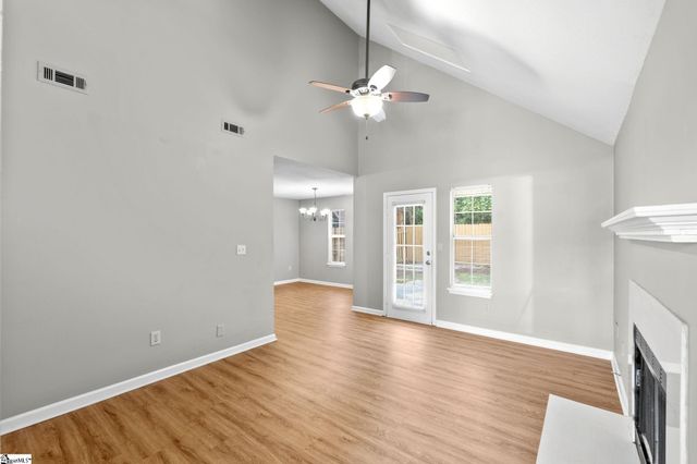 100 Mosspoint Drive, Greenville, SC 29617