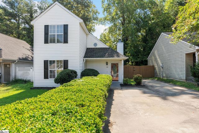 100 Mosspoint Drive, Greenville, SC 29617