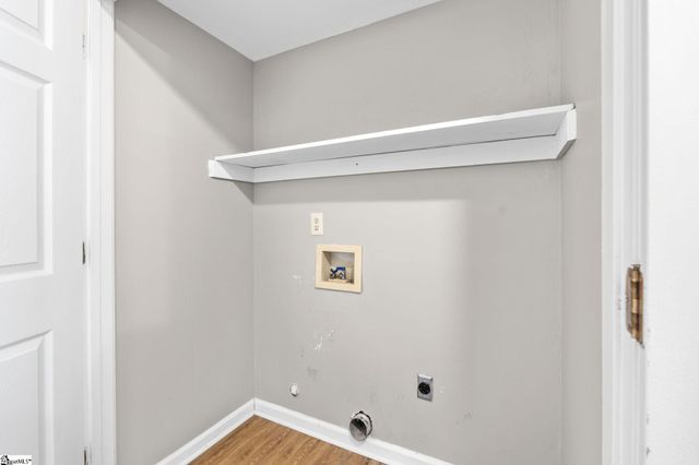 100 Mosspoint Drive, Greenville, SC 29617