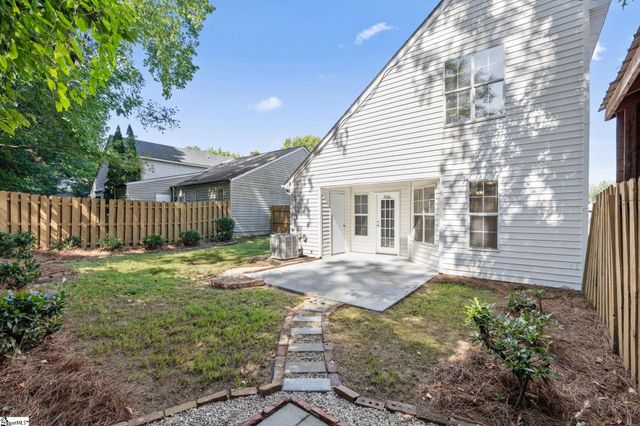 100 Mosspoint Drive, Greenville, SC 29617