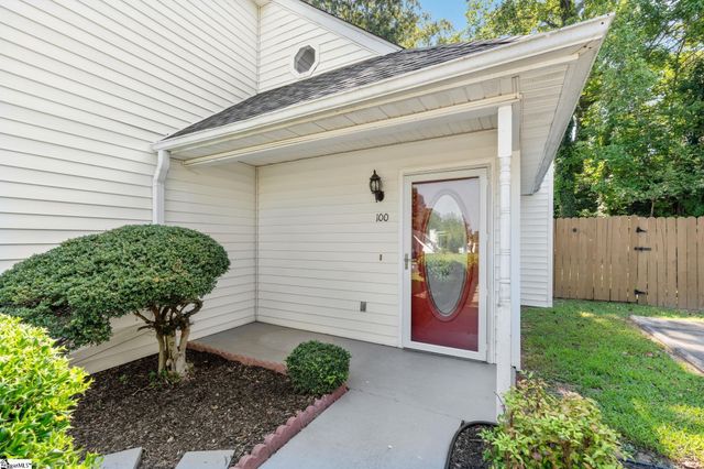 100 Mosspoint Drive, Greenville, SC 29617