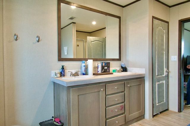 300 Reed Rd, Big Spring, TX 79720