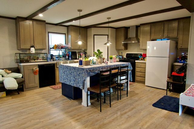 300 Reed Rd, Big Spring, TX 79720