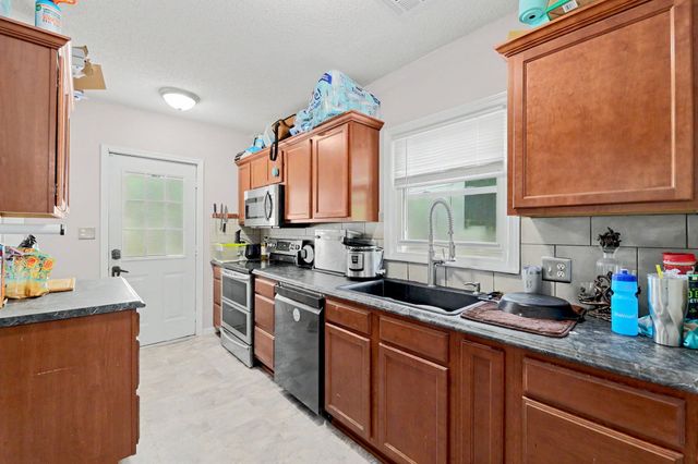 4930 E Pine, Wichita, KS 67208