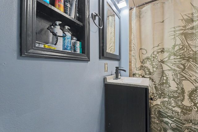 4930 E Pine, Wichita, KS 67208