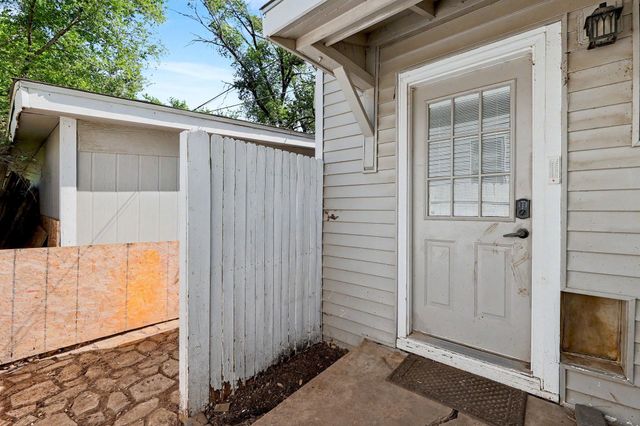 4930 E Pine, Wichita, KS 67208