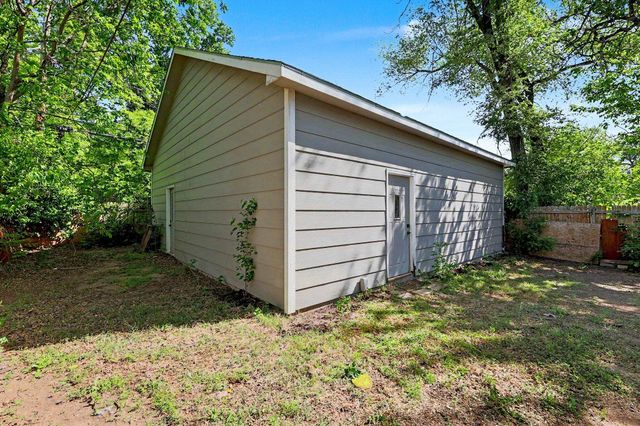 4930 E Pine, Wichita, KS 67208