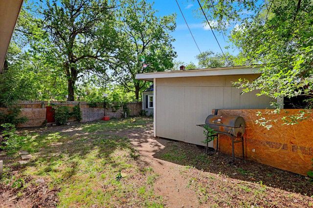 4930 E Pine, Wichita, KS 67208