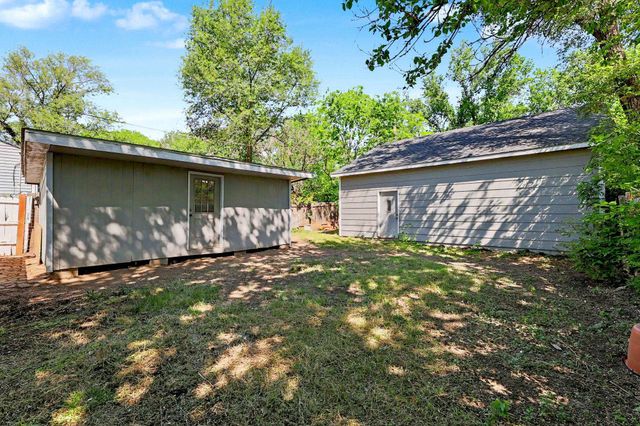4930 E Pine, Wichita, KS 67208