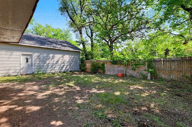 4930 E Pine, Wichita, KS 67208