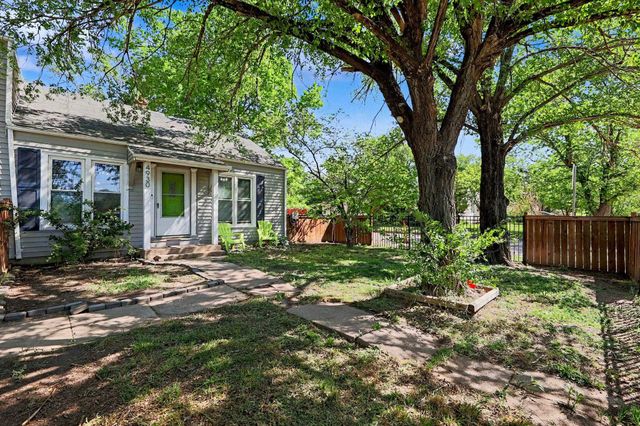 4930 E Pine, Wichita, KS 67208