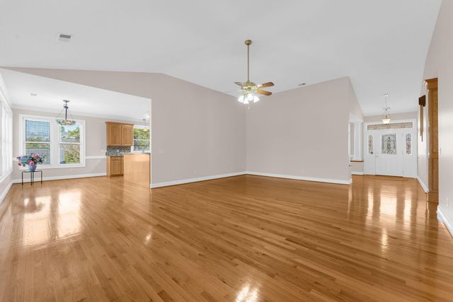 146 Loganberry Circle, Goose Creek, SC 29445