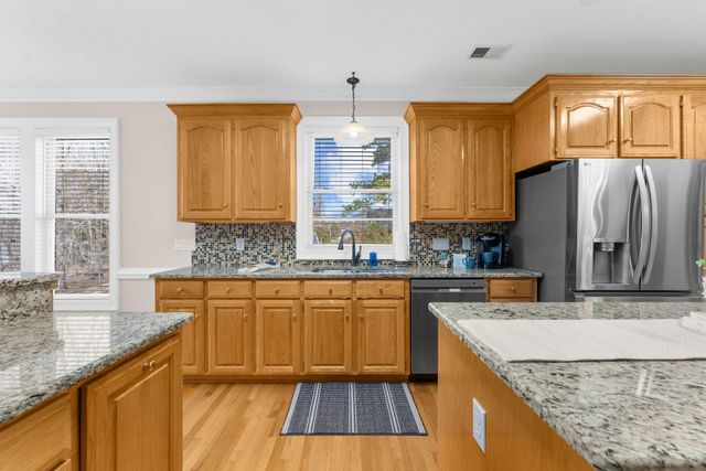 146 Loganberry Circle, Goose Creek, SC 29445