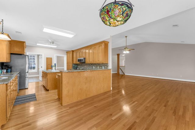 146 Loganberry Circle, Goose Creek, SC 29445