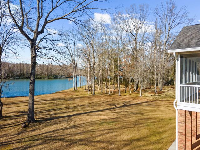 146 Loganberry Circle, Goose Creek, SC 29445