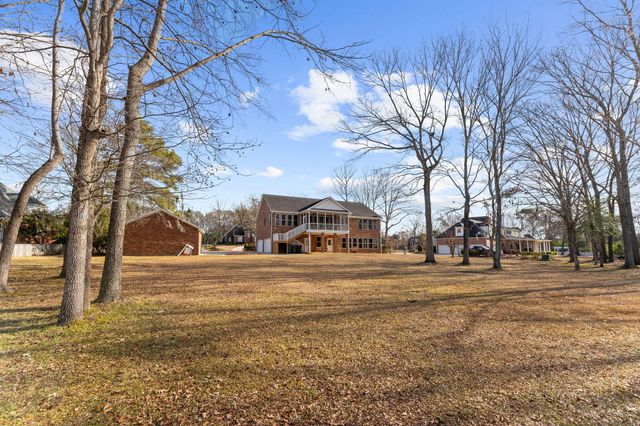 146 Loganberry Circle, Goose Creek, SC 29445