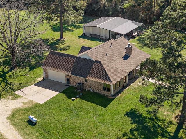 394 Fm 230, Trinity, TX 75862