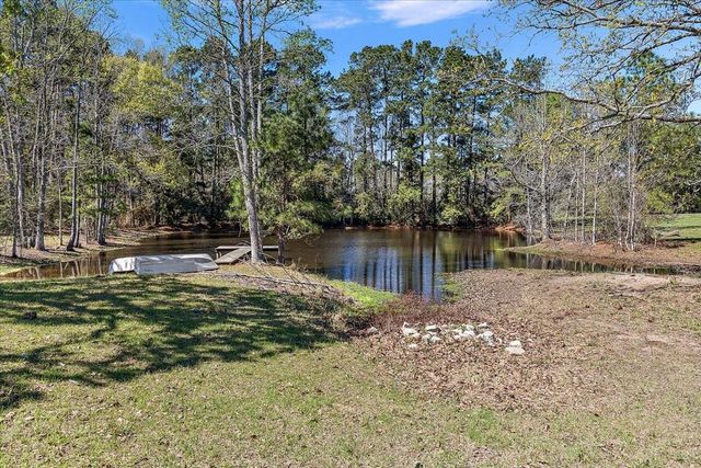 394 Fm 230, Trinity, TX 75862