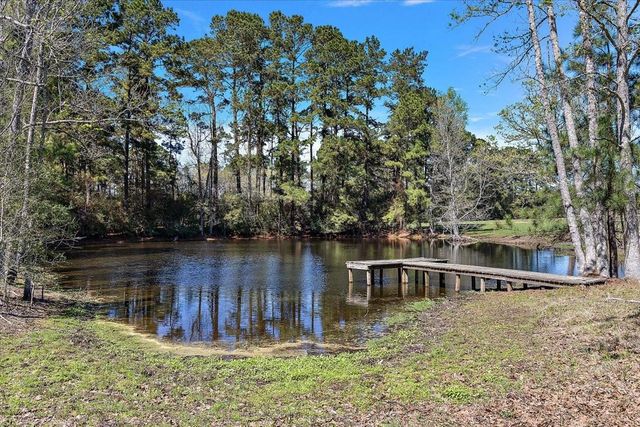 394 Fm 230, Trinity, TX 75862