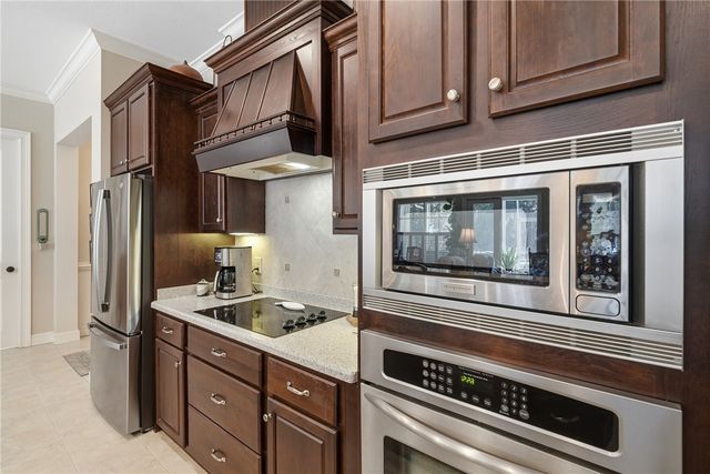 188 Village Drive, Midway, GA 31320